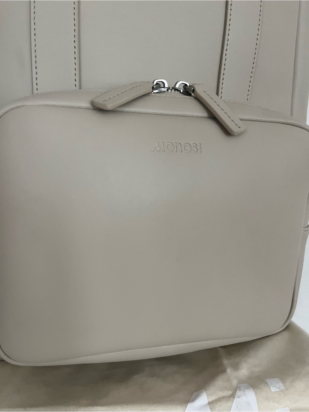 Metro Backpack - Beige - - Picture 11 of 17
